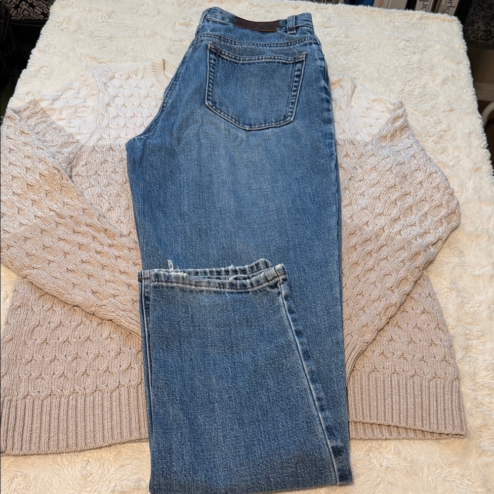 Ann Taylor Classic Denim Women’s Jeans - Picture 4 of 5